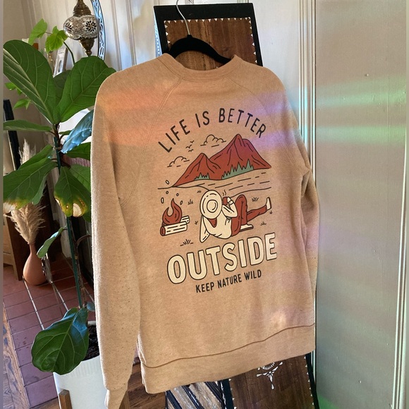 Sweatshirt - Picture 1 of 7